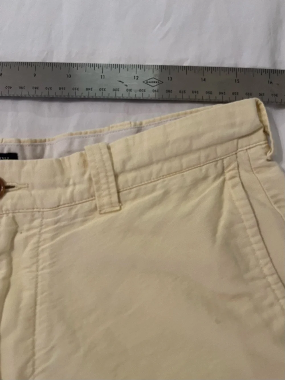 J. Crew Men's Light Butter Yellow Flat Front Chino Shorts